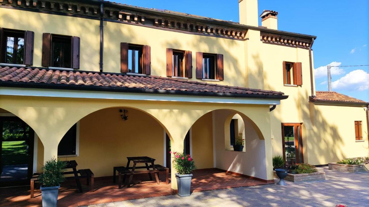 Agriturismo La Foscarina Vescovana Exterior photo